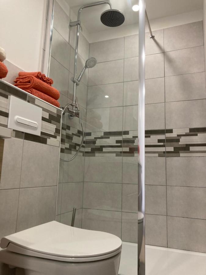 Le Gaudissart 1 Apartman Barcelonnette Kültér fotó